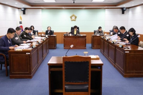 동해시의회, 제357회 제2차 정례회 개회 (출처: 동해시의회) / 2025.11.25