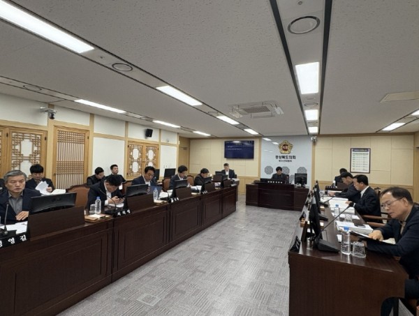 경북도의회 농수산위원회, 농업기술원 2026년 예산안 심사 (출처: 경상북도의회) / 2025.11.25
