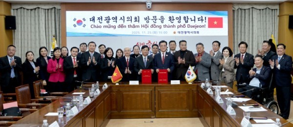 베트남 호치민시 인민의회 접견 (출처: 대전시의회) / 2025.11.25