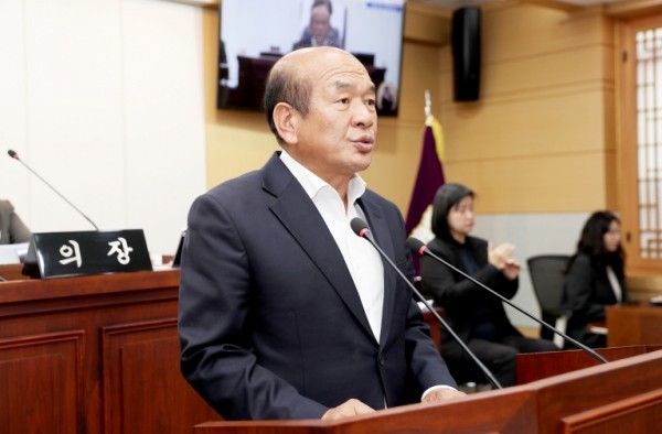 제316회 개회 5분발언 김진권 의원 (출처: 태안군의회) / 2025.11.25