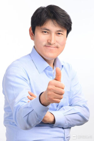 [특별기고] 대통령이 청와대에 출근하지 않고 포털로 출근한다