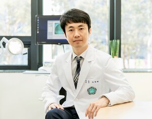 노경태 이대서울병원 교수, 단일공 로봇 대장수술 300례 달성